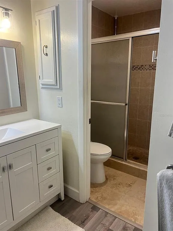 3 bed, 3.0 bath, 1435 sqft, $2,100 — Photo 4