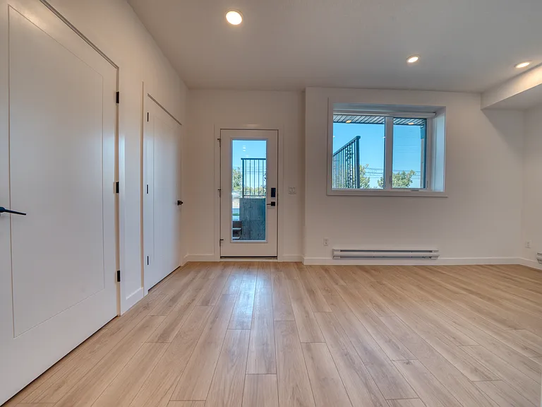 2925 12th Ave SW #203 — Photo 7