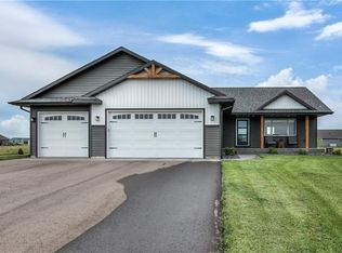 3025 Patrick John Dr, Eau Claire, WI 54701
