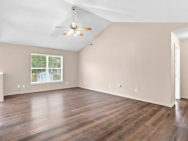 5206 Gasconade Dr — Photo 5