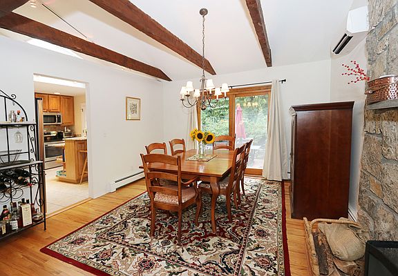 2nd image of 1 Bernard St
