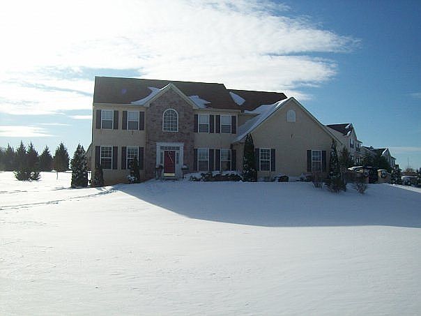 1st image of 101 Bakerfield Dr