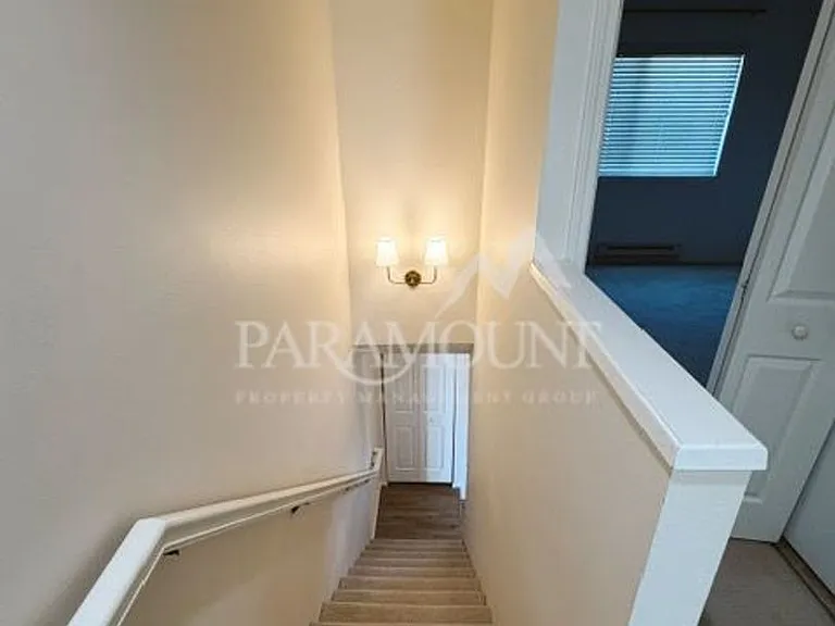 155 Myreboe St NE #10-J — Photo 9