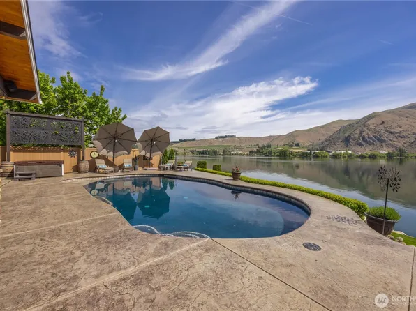 15131 N Lakeshore Drive, Entiat, WA 98822