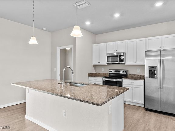 5th image of 1521 NW 7th Pl