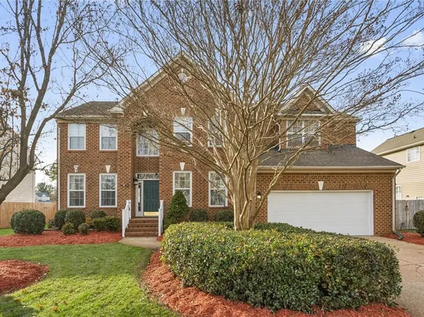 704 Southwood Dr, Chesapeake, VA 23322