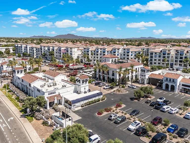 Live in the center of it all with top-tier dining in Downtown Ocotillo right in your backyard.
