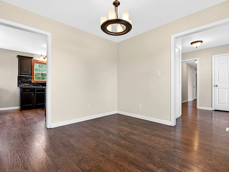 3364 N Henderson Way — Photo 5