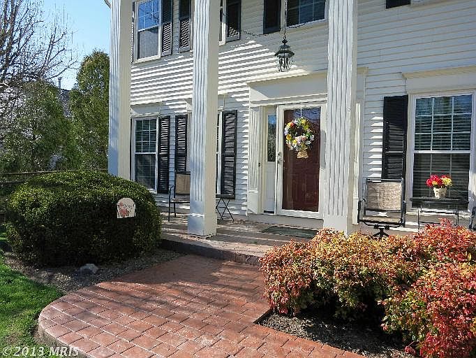 2nd image of 6142 Mountain Springs Ln