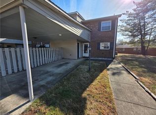 2215 Shadow Valley Rd APT H, High Point, NC 27265