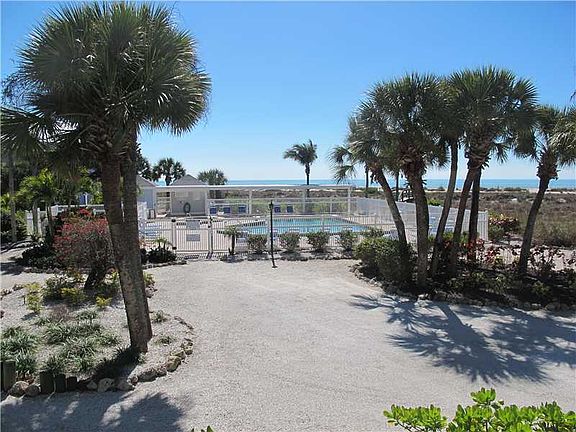 2nd image of 7474 Palm Island Dr Building 27