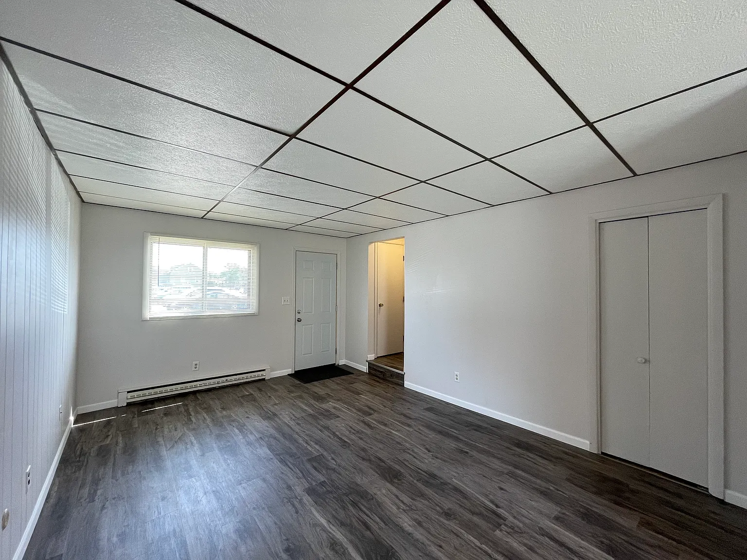 2 bed, 750 sqft, $1,300 — Photo 2