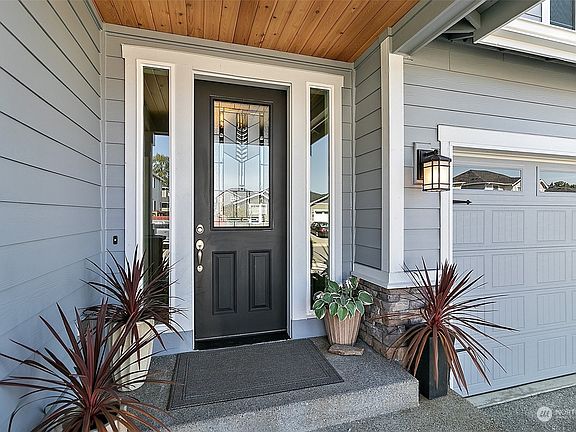 2nd image of 17412 127th Avenue Ct E
