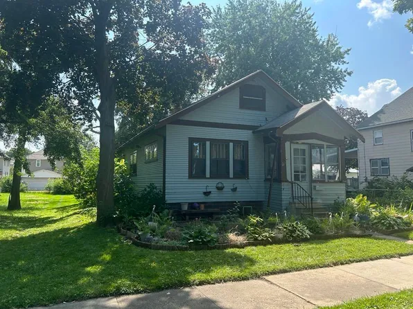 246 Baltimore St, Waterloo, IA 50701