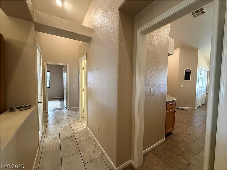 6405 Steamship Ct — Photo 16