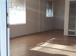 8454 Chestnut Ave, South Gate, CA 90280