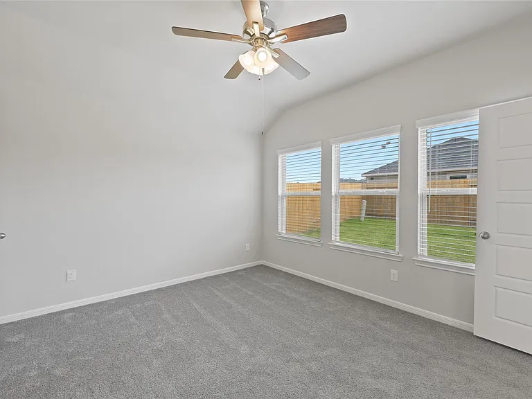 10107 Gold Finch Run — Photo 19