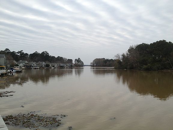 2nd image of 138 Waterwood Dr