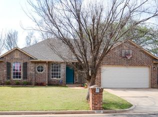 17505 Copper Creek Dr, Edmond, OK 73012