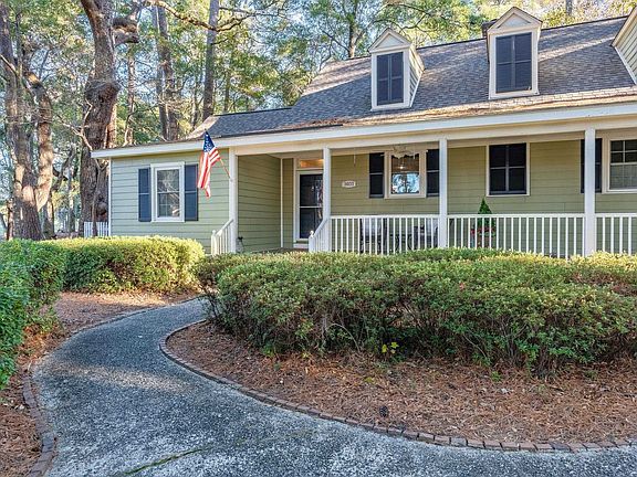 3rd image of 3031 Oak Grove Bend #31B