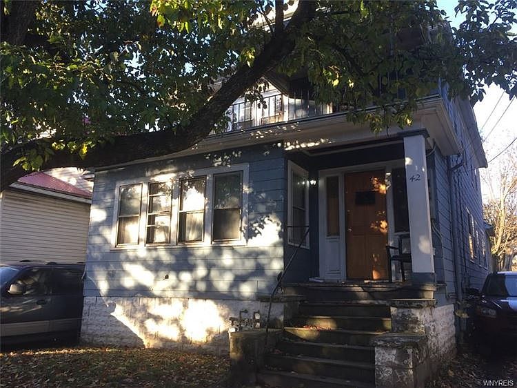 2nd image of 42 Castle Pl