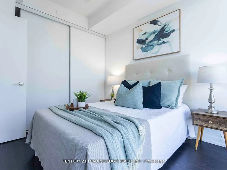 125 Redpath Ave #3403 — Photo 7