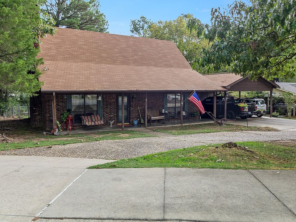 1st image of 9 Allison Dr
