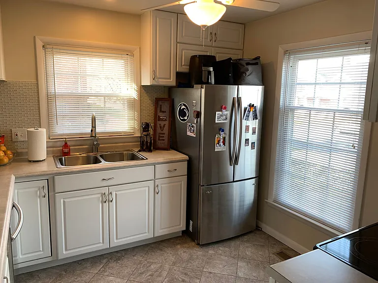 432 W Chocolate Ave — Photo 11