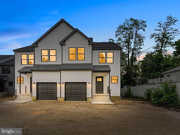 2nd image of 423 Almonesson Rd