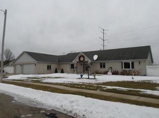 5315 43rd St, Kenosha, WI 53144