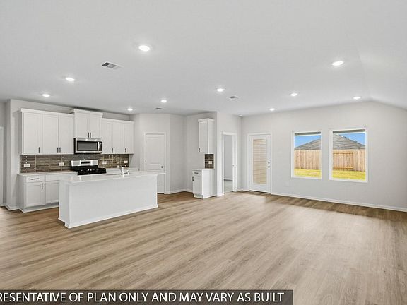 2nd image of 16506 Pinecone Grove Ln