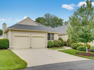 10 Muirfield Rd, Bedford, NH 03110