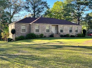 2400 Stonebridge Rd, Dothan, AL 36301