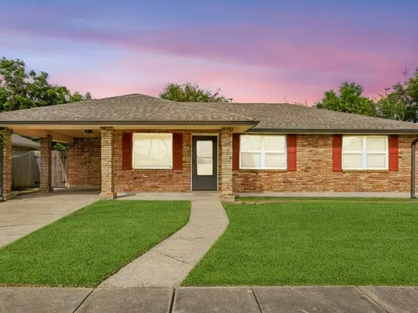 2104 Veronica Dr, Chalmette, LA 70043