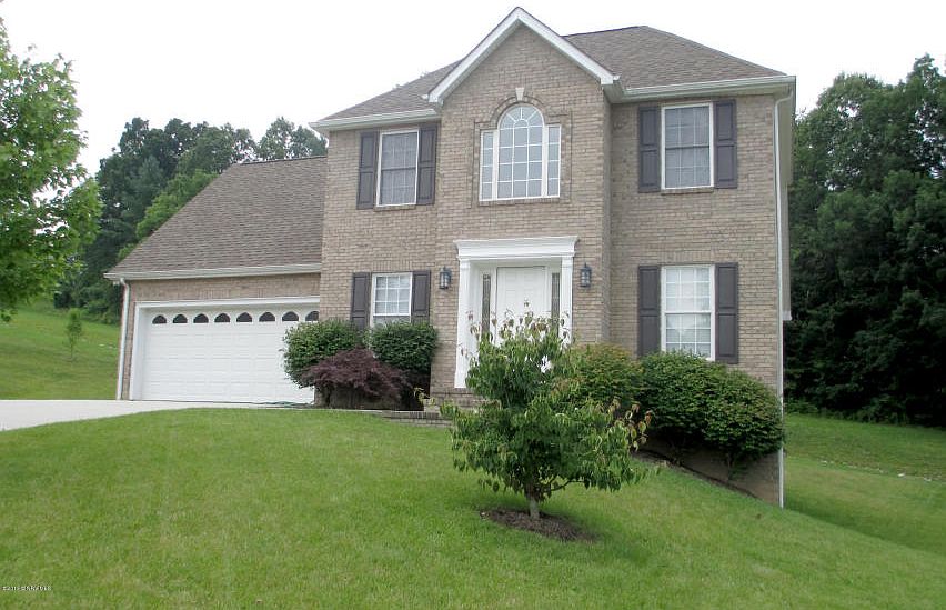 1st image of 206 Mountain Breeze Dr