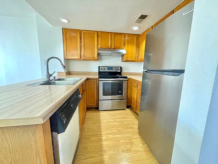 3301 Monroe St NE #O158 — Photo 3
