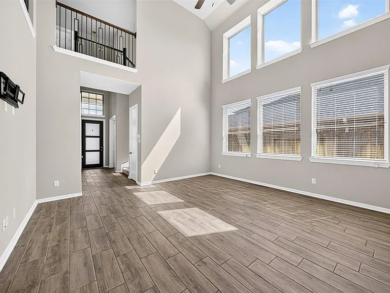 29627 Mahogany View Ln — Photo 12