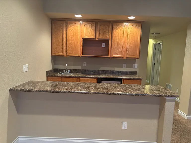 5823 New Crossings Point — Photo 14