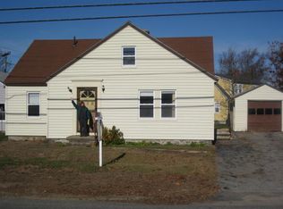 11 Hanson Ridge Rd, Sanford, ME 04073