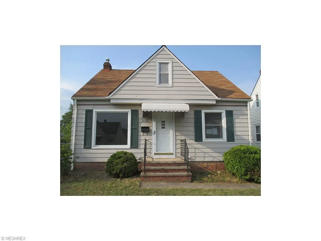 3118 Lincoln Ave photo 1