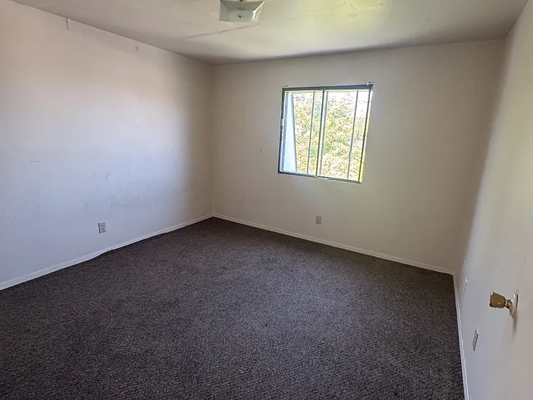 8950 N 97th St #203 — Photo 5