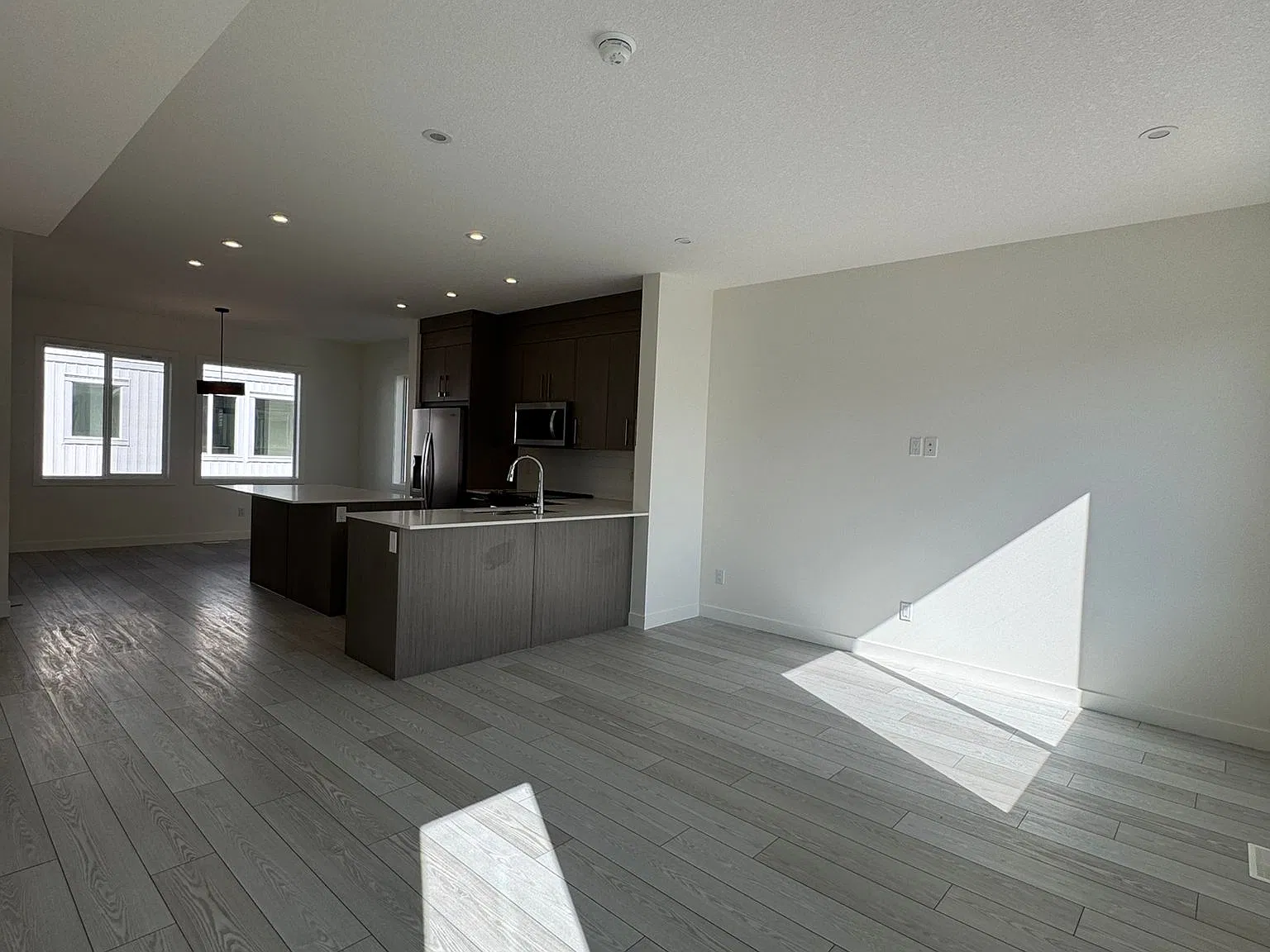 1862 Cornerstone Blvd NE — Photo 4