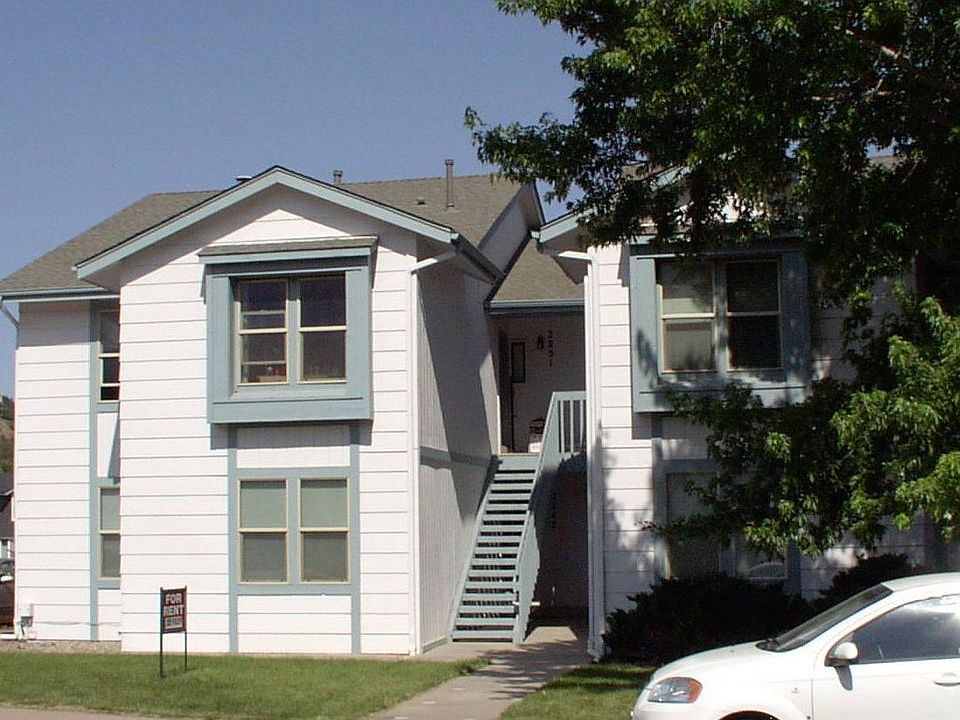 Front of apartment building