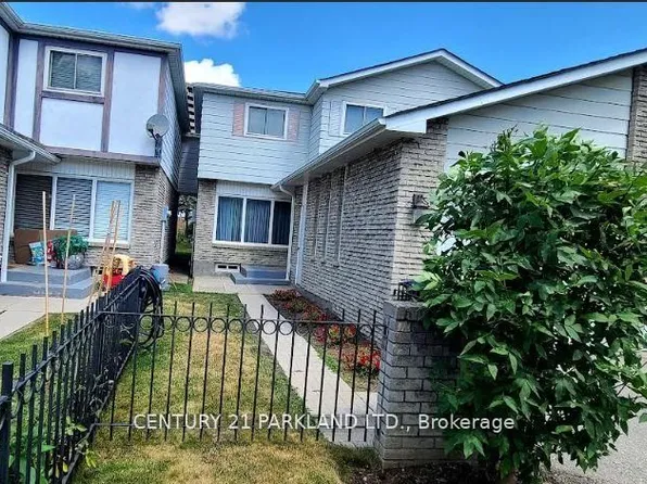 42 Antibes Dr, Toronto, ON M2R 3K4