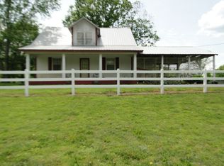 165 Fosterville Rd, Bell Buckle, TN 37020