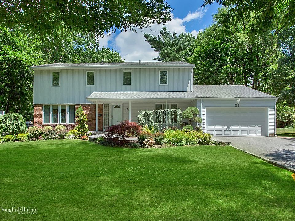 1st image of 21 Holly Ln