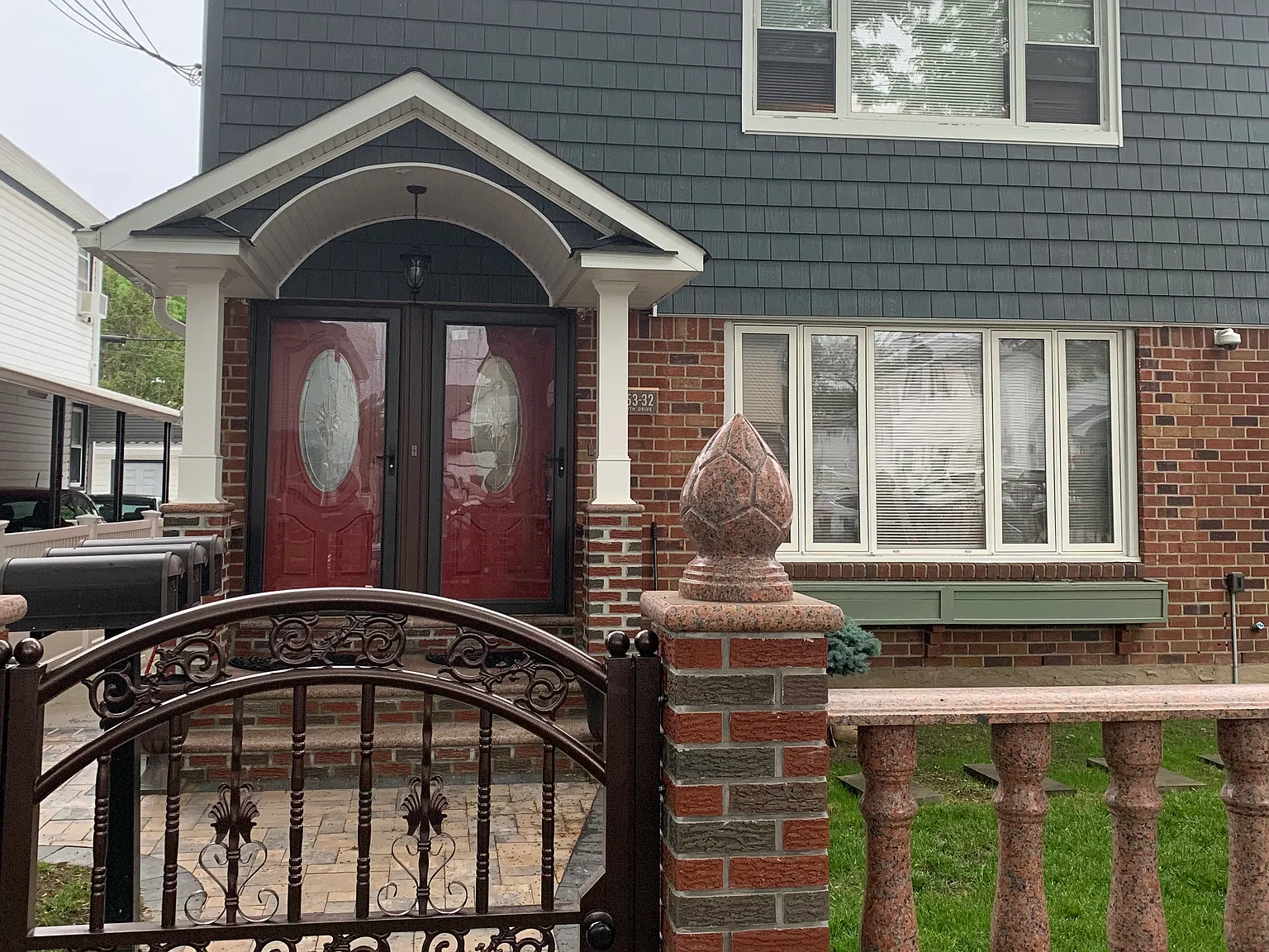 3 bed, 1150 sqft, $3,400 — Photo 1