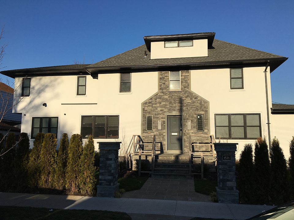 1st image of 180 104th Ave