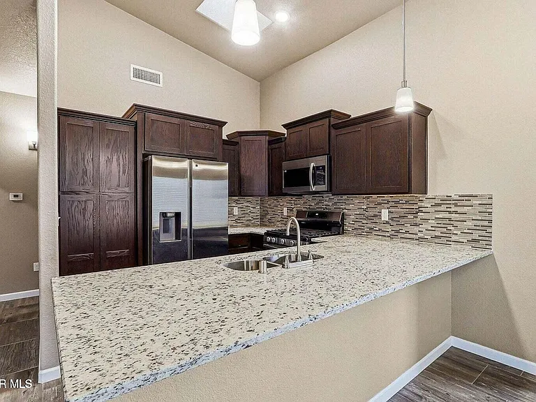 5933 Ruidoso Downs St — Photo 4