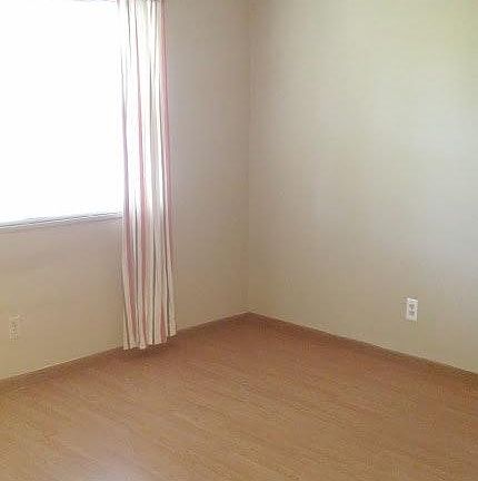 4th image of 2404 El Tivoli Dr